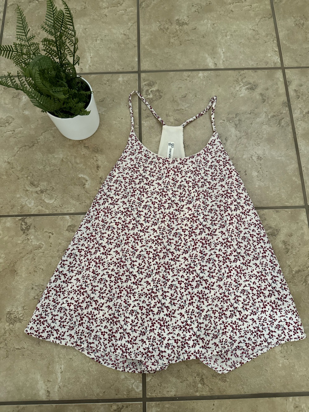 FLORAL FLOWY TANK TOP